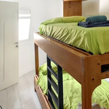 Chiclana Terrace Haven: Beachside Retreat With Wifi Holiday home Chiclana de la Frontera